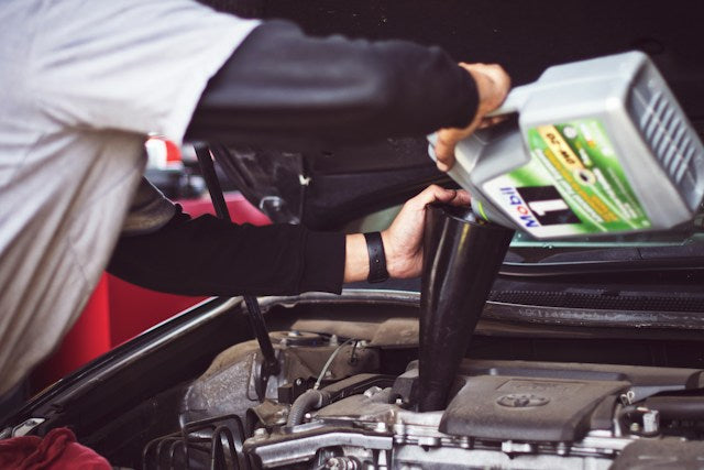 Leaking Radiator Hose: A Comprehensive Guide to Coolant Hose Leaks